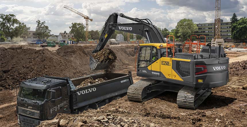 Escavatori Volvo EC250E e EC300E
