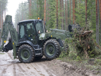 Esercitazione NATO con macchine JCB (FOTO)