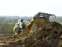 JCB: TM320 nuova pala gommata