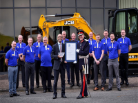 Miniescavatori: record di esportazioni per JCB Compact products