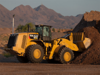 Caterpillar M Series: nuove pale gommate