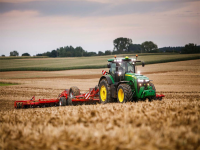 John Deere 8400R: trattore ad alta potenza