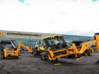 Dealer JCB con il parco macchine più grande al mondo