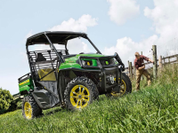XUV590i e XUV590i S4, cresce la famiglia John Deere Gator