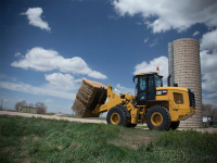 CAT: nuove pale gommate Serie M con Cat Connect