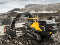 Nuovo escavatore cingolato Volvo EC380E