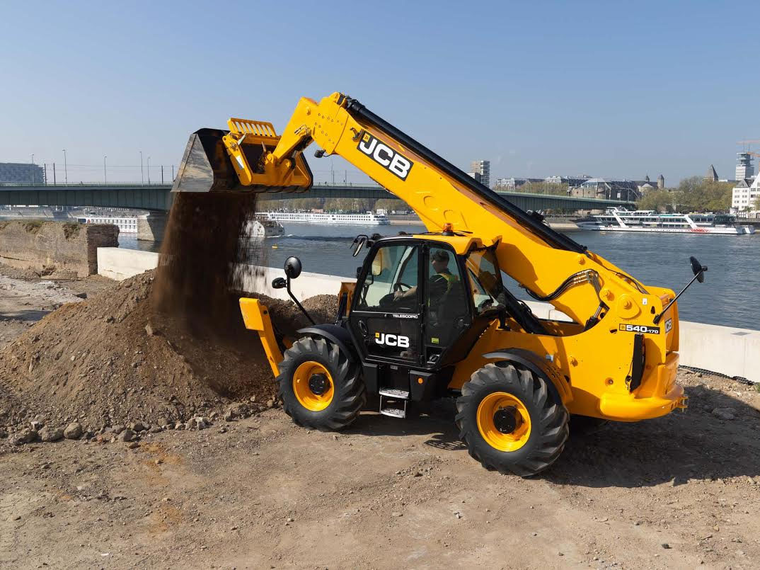 movimentatore-jcb-540-140-hi-viz