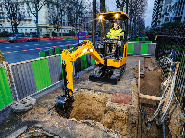 miniescavatore-jcb-18Z-1