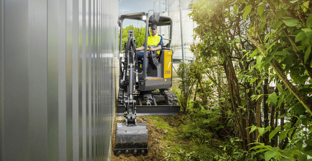 volvo-benefits-compact-excavator-ecr18e