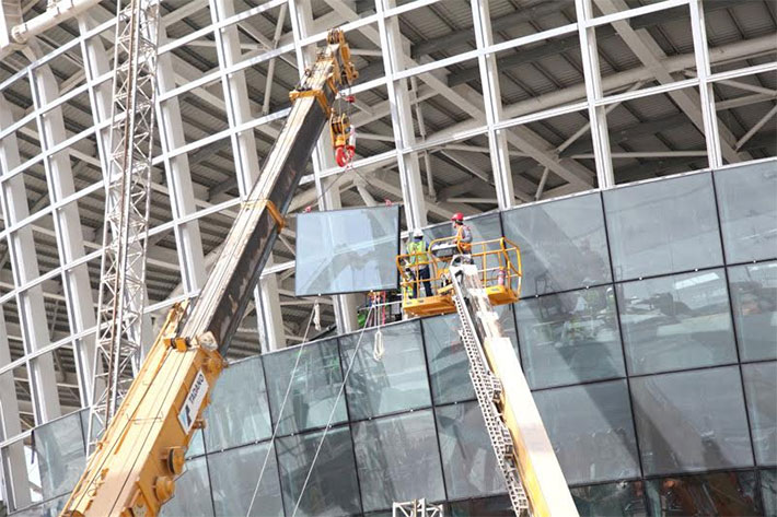 piattaforme-haulotte-aeroporto-abu-dhabi