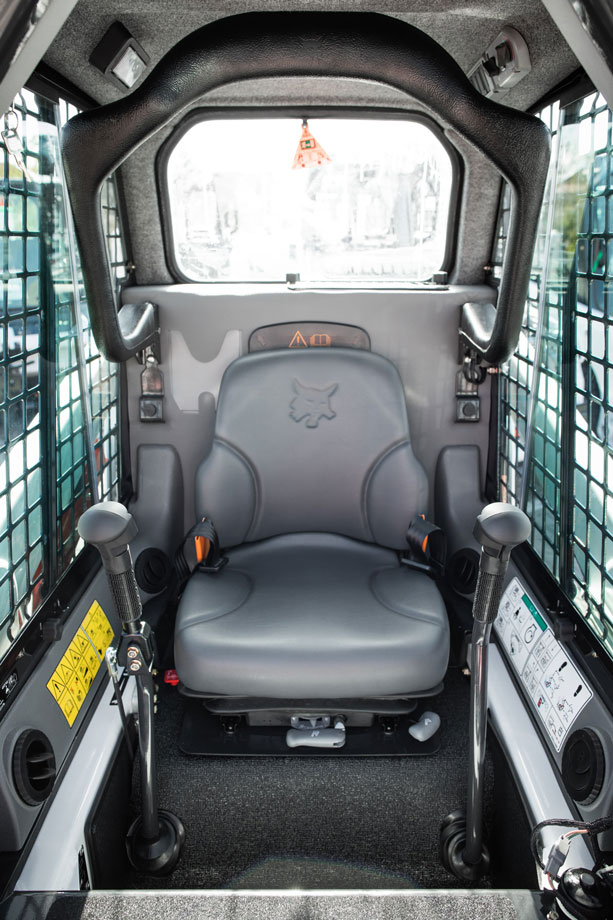 K4-9505-S100-interior K4-9505-S100-interior