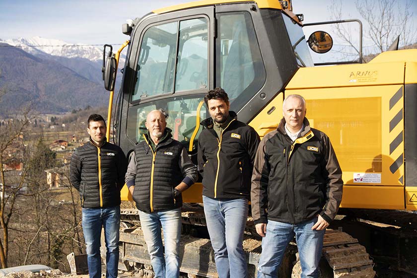 Escavatore JCB 140X