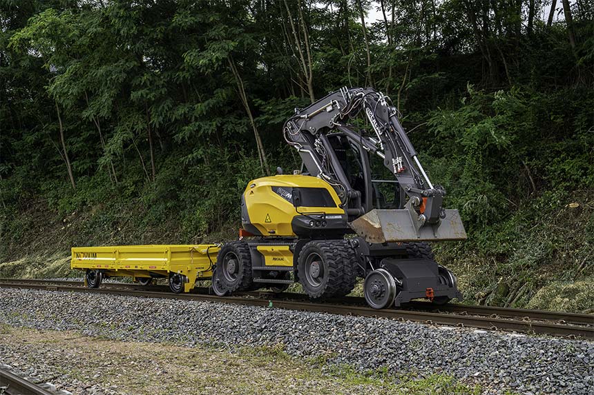 Escavatore Mecalac 216MRAIL Escavatore Mecalac 216MRAIL