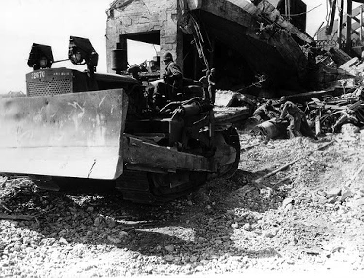 bulldozer-wwii