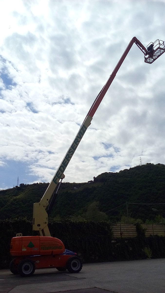 piattaforma-aerea-jlg