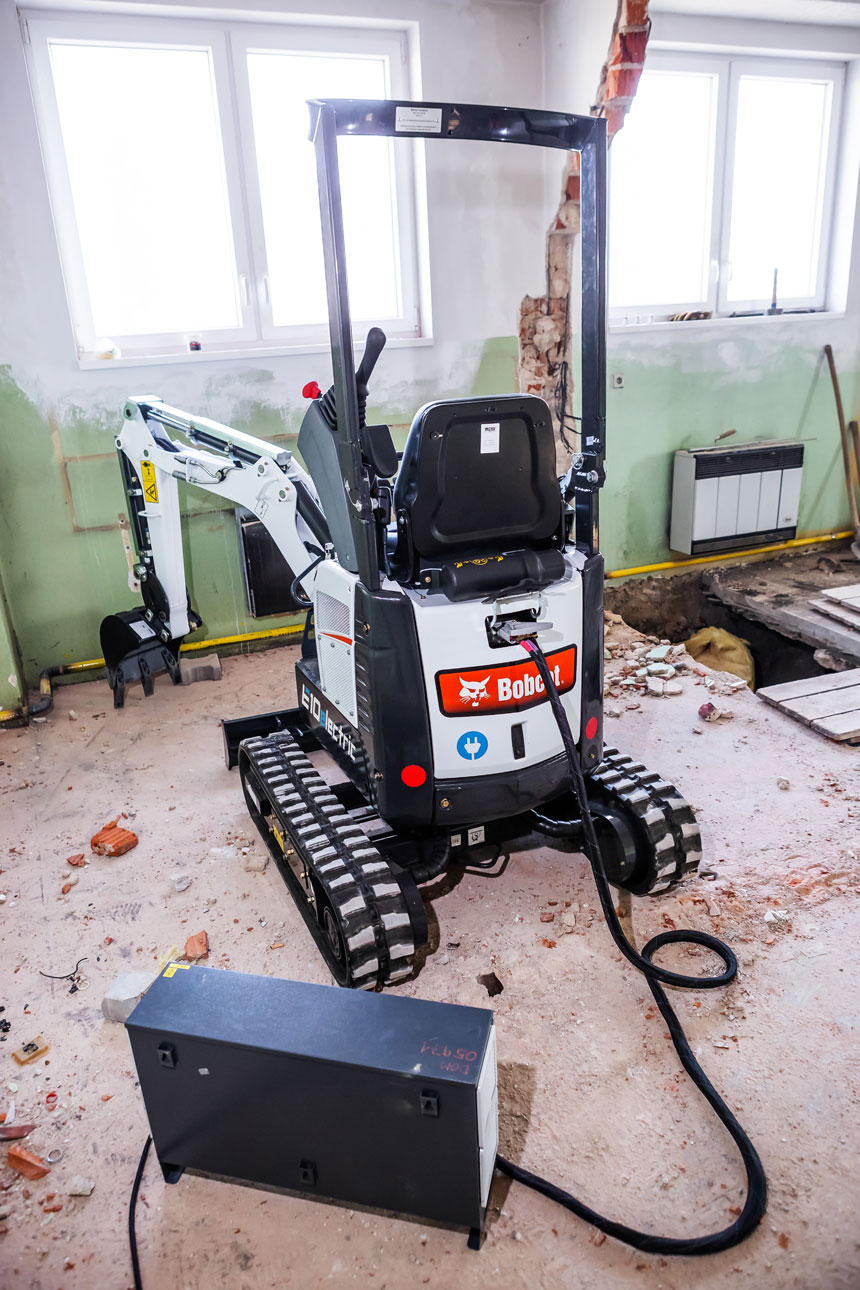 Bobcat-E10e