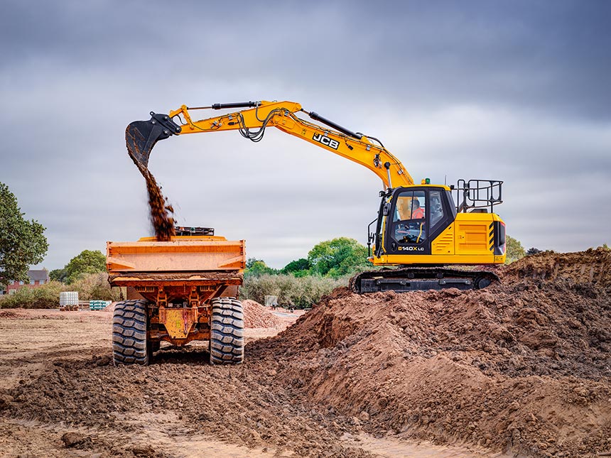 Escavatore JCB Serie X Stage V