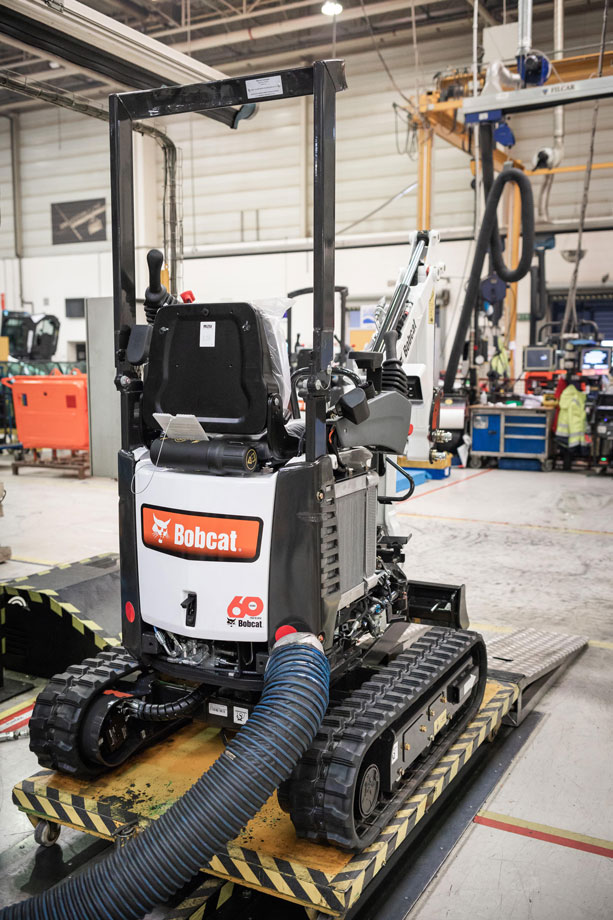 bobcat-mini-excavator-e10 bobcat-mini-excavator-e10