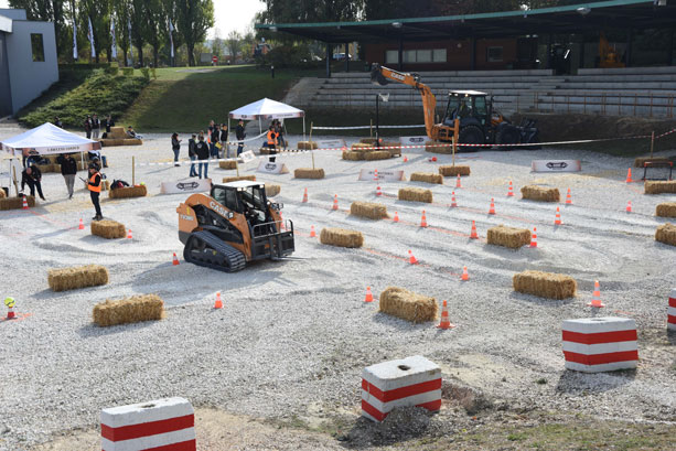 compact-track-loader-case-tv380
